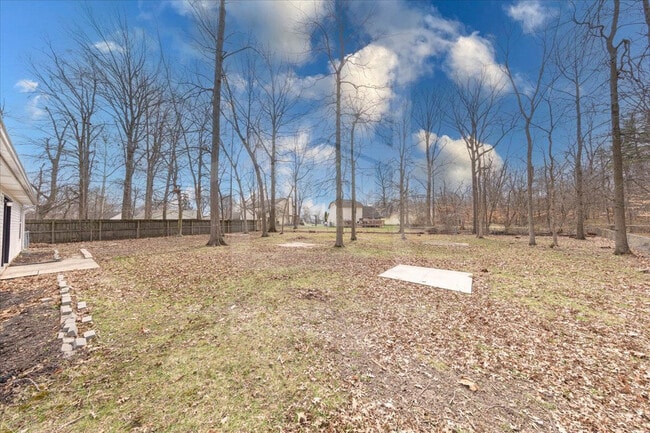 Building Photo - 11325 Cherry Tree Way