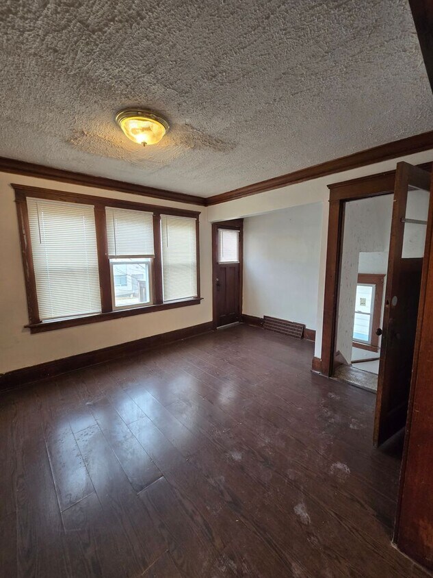 Foto principal - 3600 N Port Washington Rd