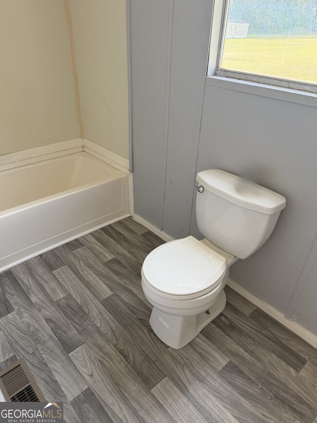 Foto del edificio - 220 Sycamore Ln