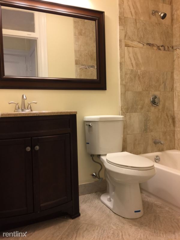 Foto del edificio - 1878 Beacon St