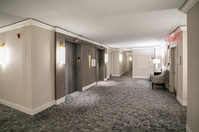 Foto del edificio - 4601 N Park Ave