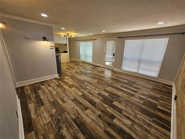 Foto del edificio - 5915 E University Blvd