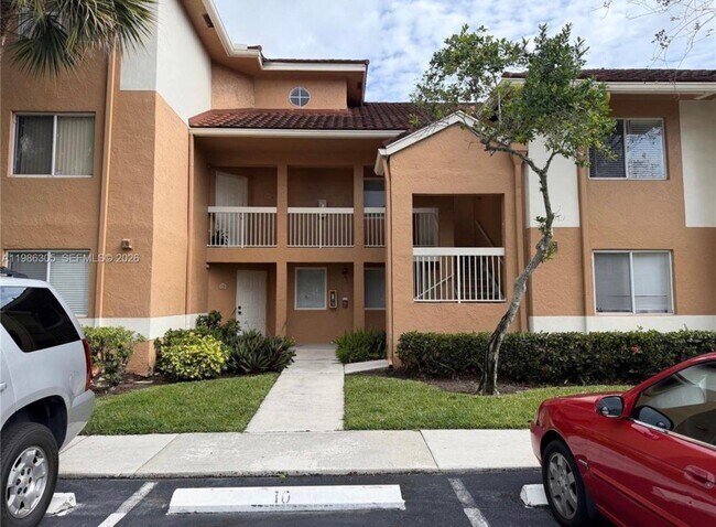 Building Photo - 882 NW 92nd Ave