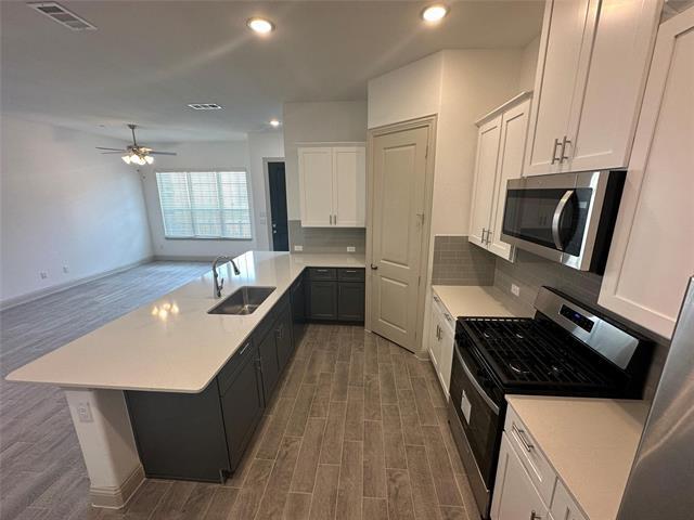 Building Photo - 10547 Anna Island Dr