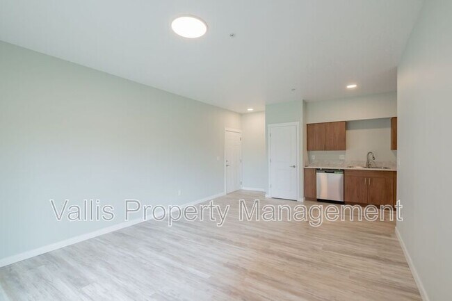 Foto del edificio - 13001 S Crompton Lane