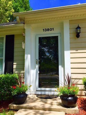 Building Photo - 13801 Dannemara Dr