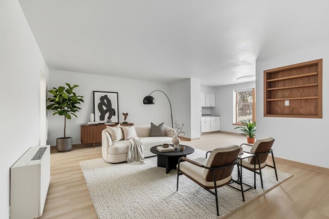 Building Photo - Campus Park Apartments