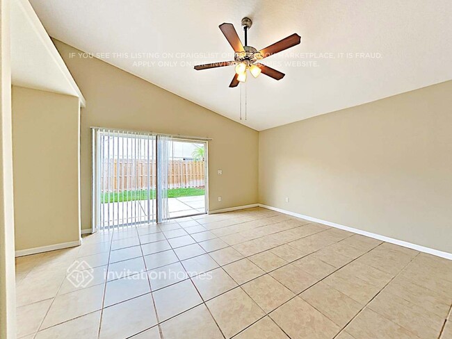 Foto del edificio - 2762 Snow Goose Ln