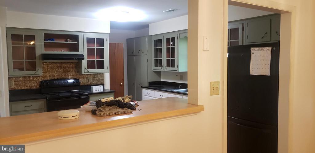 Building Photo - 104 Stanley Cir