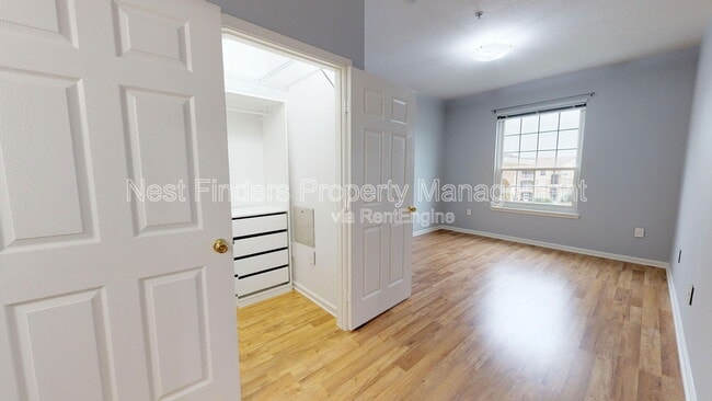 Foto del edificio - 7990 Baymeadows Rd E