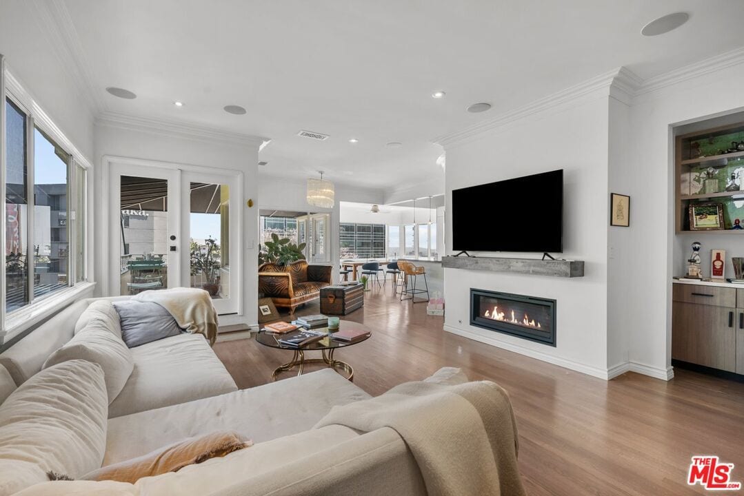 Foto principal - 1326 Londonderry View Dr