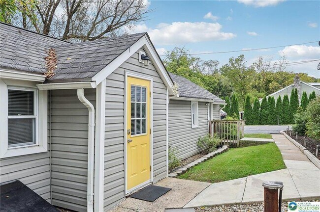 Foto del edificio - 3203 Washington St