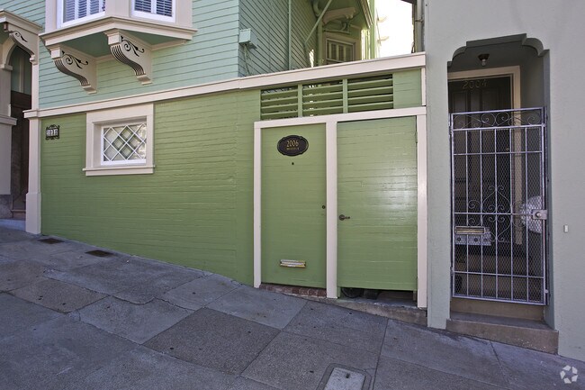 Building Photo - 2006-2010 Broderick St