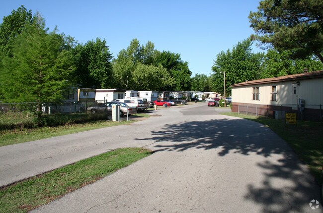 Foto del edificio - 8162 NW 44th Cir