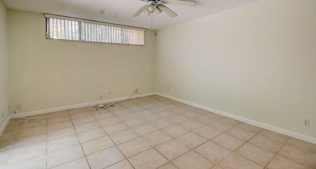Building Photo - 8225 Severn Dr