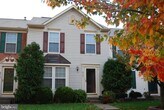 Foto principal - 8721 Rochelle Dr