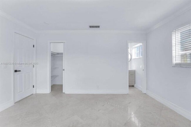 Foto del edificio - 3 bedroom in Hollywood FL 33021