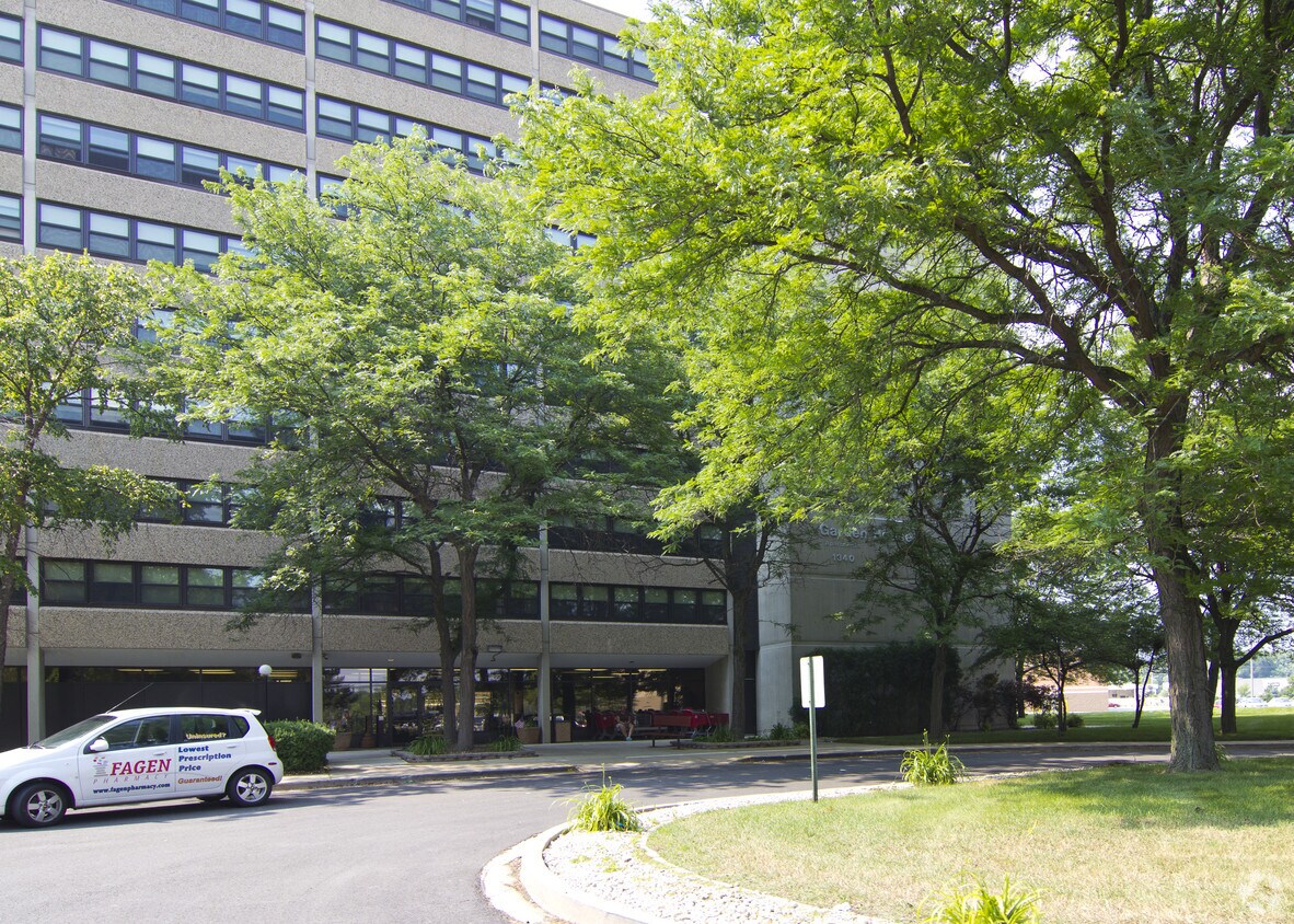 Garden House of River Oaks II Apartments in Calumet City, IL