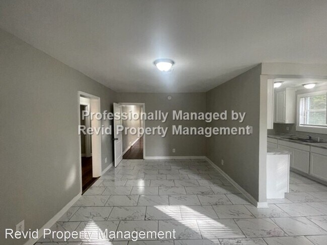 Building Photo - 4 br, 3 bath House - 1778 Edward Ave.