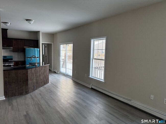 Foto del edificio - 40 Marlin Dr