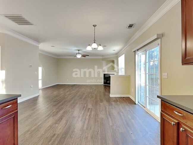 Building Photo - 106 Circle Grove Ct