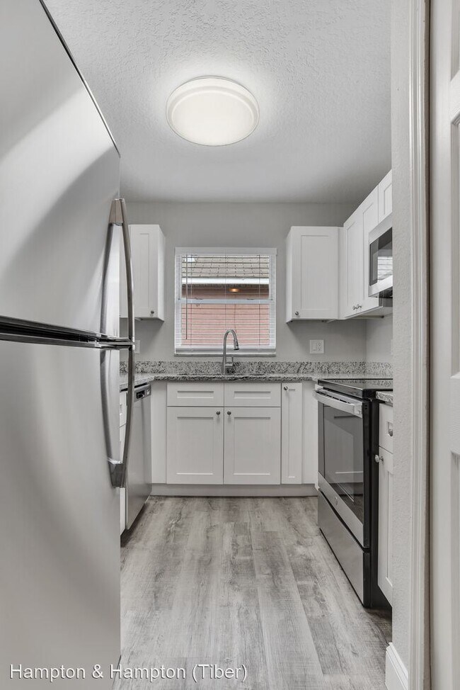 Foto del edificio - 4 br, 2 bath House - 1152 GOLDEN GATE AVE