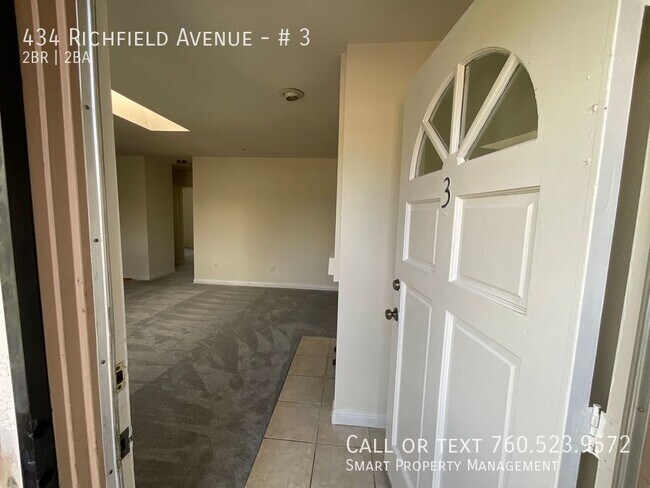 Building Photo - Lovely 2 bedrooms 2 bath condo with attach...
