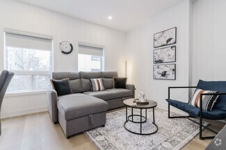 Building Photo - 168 McCaul St