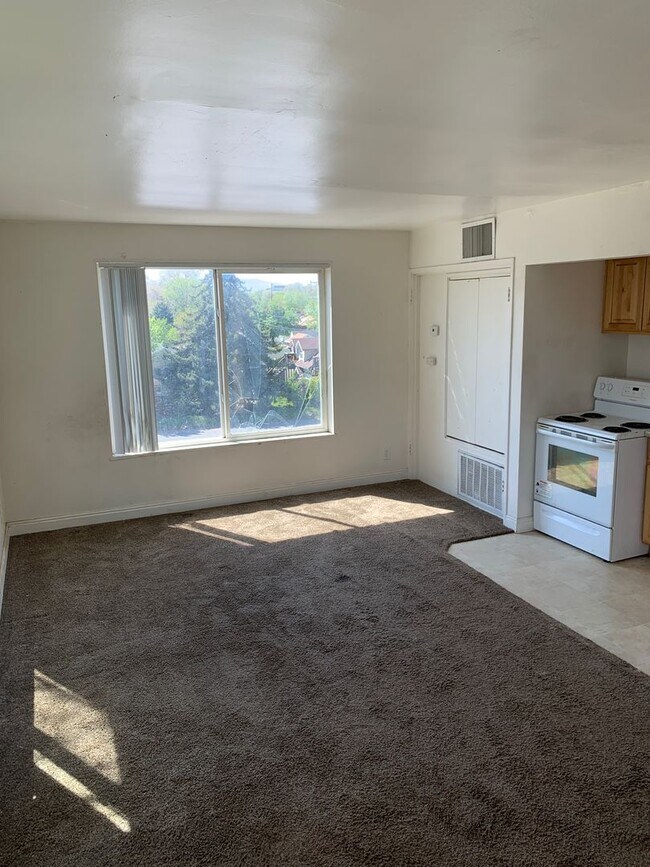 Foto del edificio - Studio apartment ONLY $995 !!