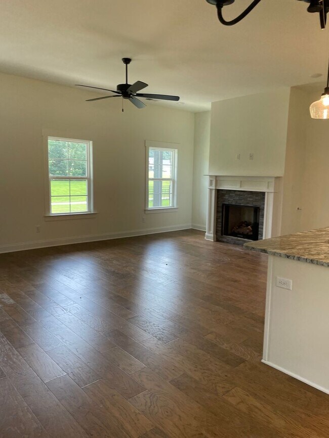 Foto del edificio - 3128 Meadows Wy