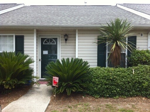 Primary Photo - 1543 Blaze Ln