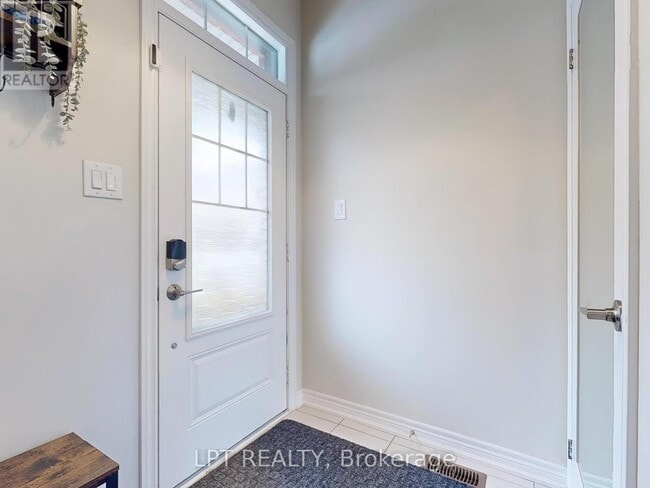 Photo du bâtiment - 10 Snowberry Ln