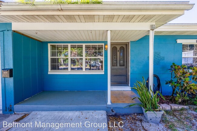 Foto del edificio - 2 br, 1 bath House - 1028 Canovia Ave