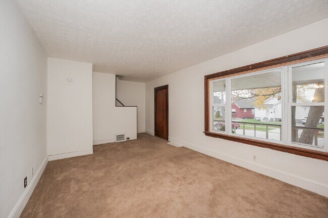 Foto del edificio - 4631 Blythin Rd