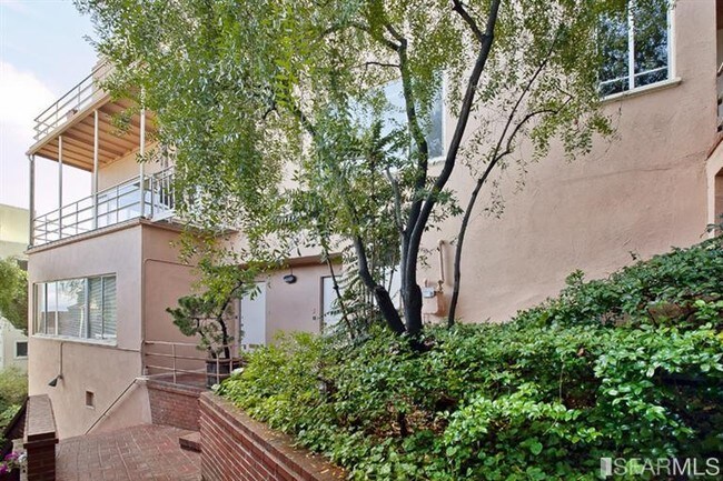 Building Photo - 1441 Montgomery St