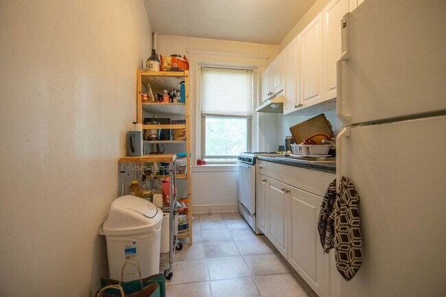 Foto del edificio - Allston 2 Bed – Heat & Hot Water Included – Cats OK – 9/1 Move-In