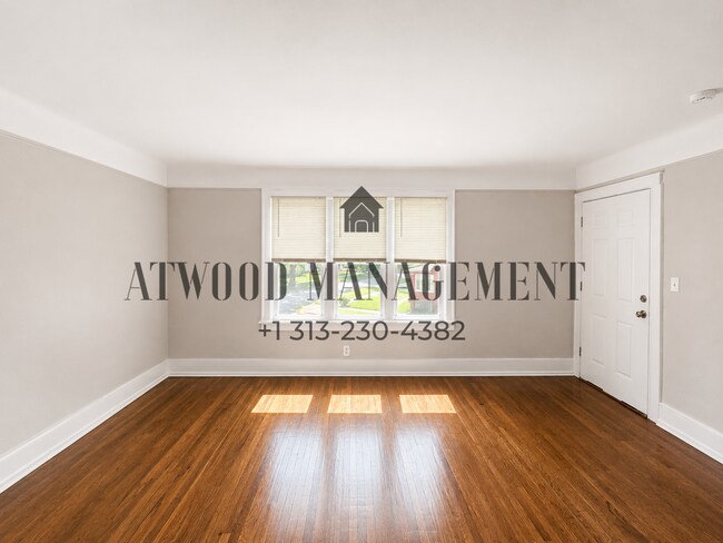 Foto del edificio - 17815 McIntyre St