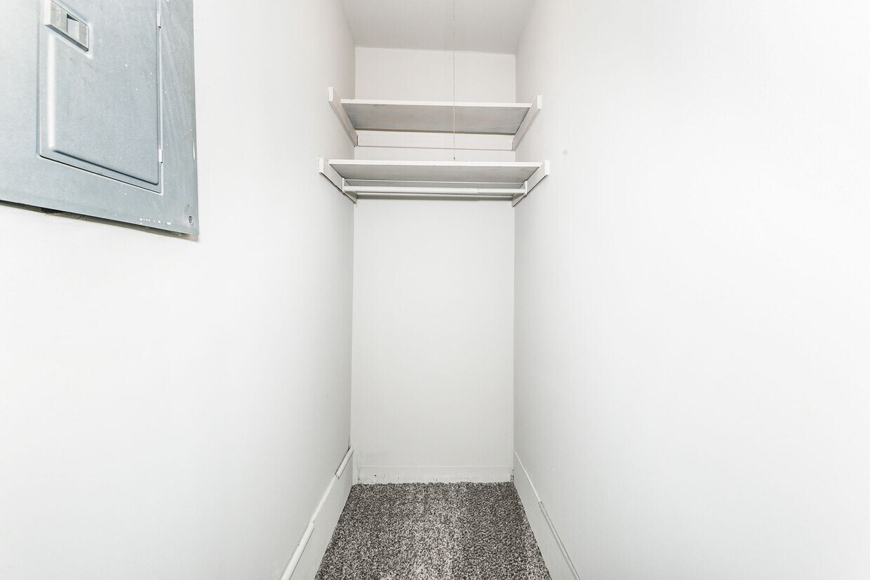 Foto principal - Affordable, One Bedroom by WSU! All Bills ...