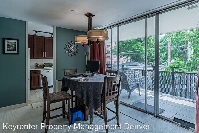 Building Photo - 1 br, 1 bath House - 1200 Vine St Unit 2B