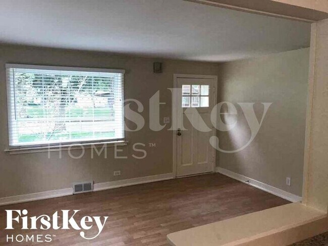 Foto del edificio - 1114 Jewett St