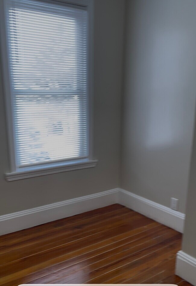 Foto del edificio - 73 Richfield St