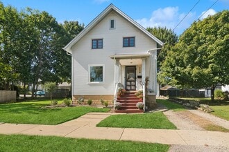 Building Photo - 114 Harrison St