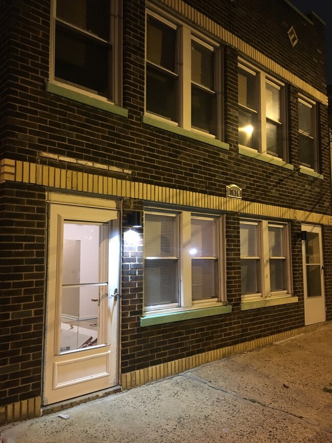 Foto del edificio - 7020 Durham Ave