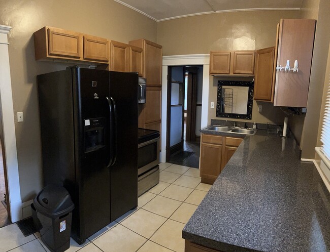 Kitchen - 380 E 15th Ave