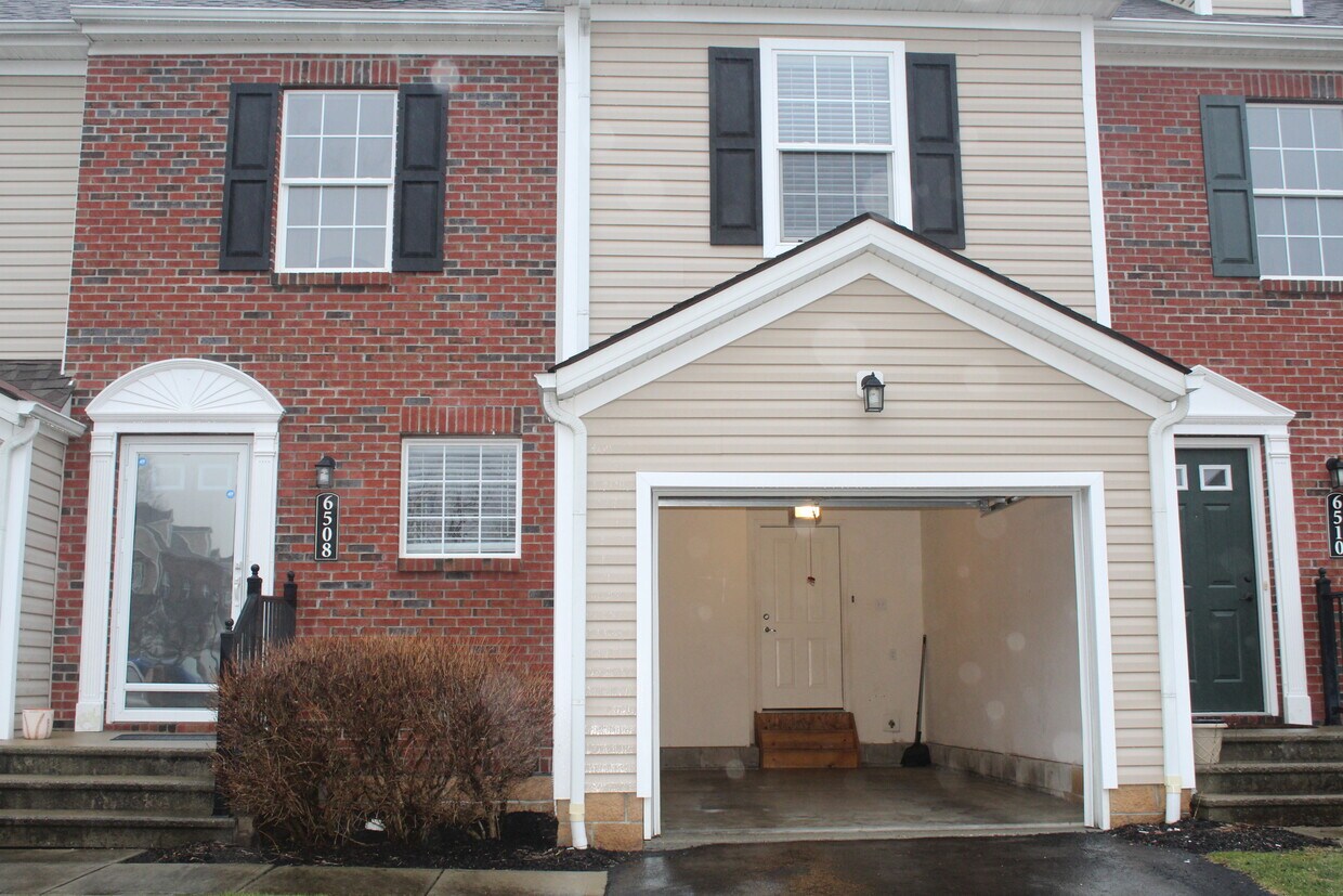 6508 Ash Rock Cir Unit 6508, Westerville, OH 43081 Condo for Rent in