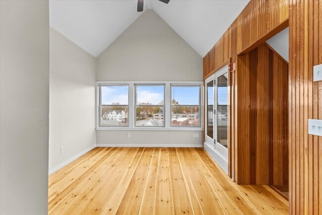 Foto del edificio - 1 Samoset Ave