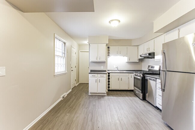 Building Photo - 3436 Julie Ln