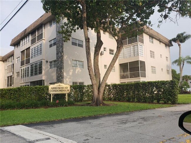 Foto del edificio - 8141 SW 24th Ct