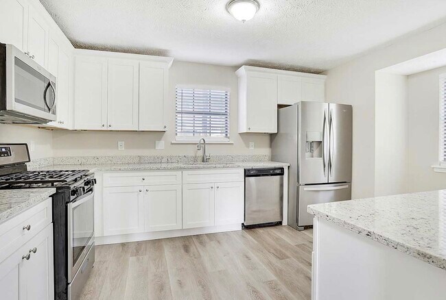 Foto del edificio - 5590 Pennybrook Ct