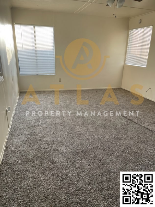 Primary Photo - Cozy 2 Beds 1 Bath Available now!